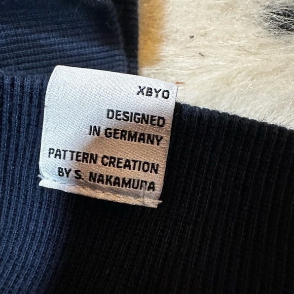 ADIDAS Women’s Navy Blue Knit Crewneck XBYO Sweatshirt Size Small - Picture 6 of 12